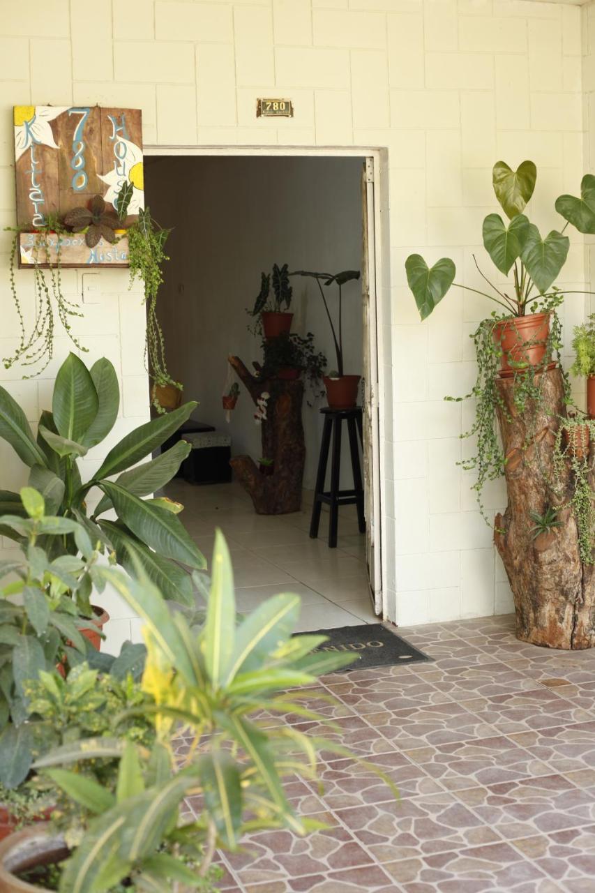 Backpacker Kitara House Hotel Tarapoto Ngoại thất bức ảnh
